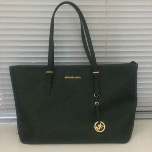 Michael Kors Tote